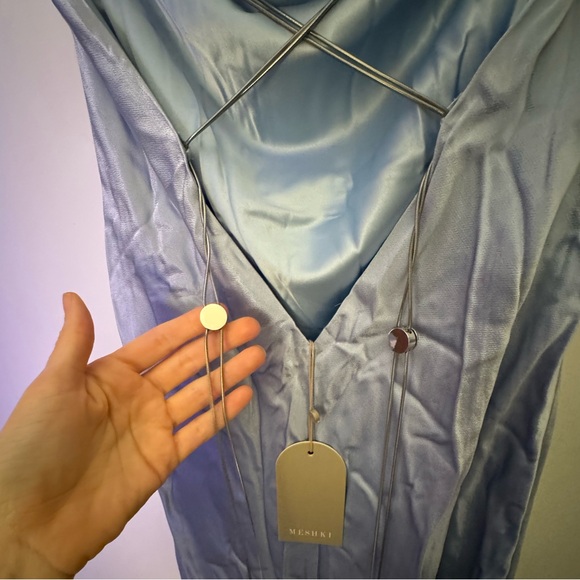 Light blue silk dress with chain straps - Picture 4 of 8